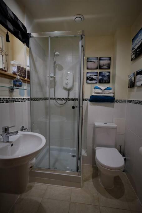 Loch Lomond Unique Selfcontained Bed+Bathroom Alexandria Ngoại thất bức ảnh