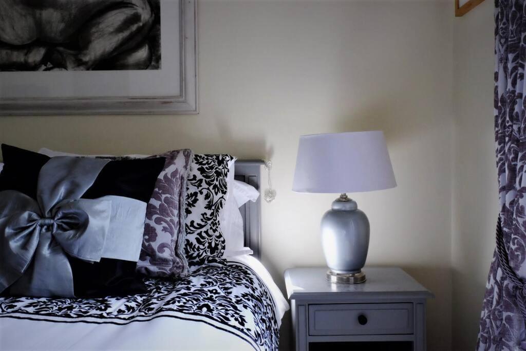 Loch Lomond Unique Selfcontained Bed+Bathroom Alexandria Ngoại thất bức ảnh